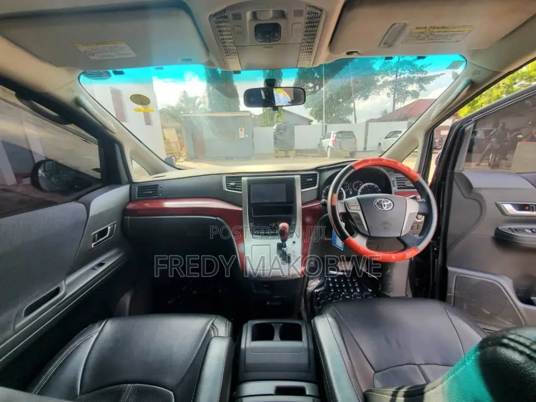 Toyota Alphard 2.4 Petrol FWD 2008 Black