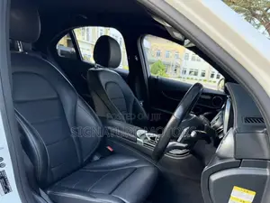 Mercedes-Benz C-Class C 200 (S205) 2015 White