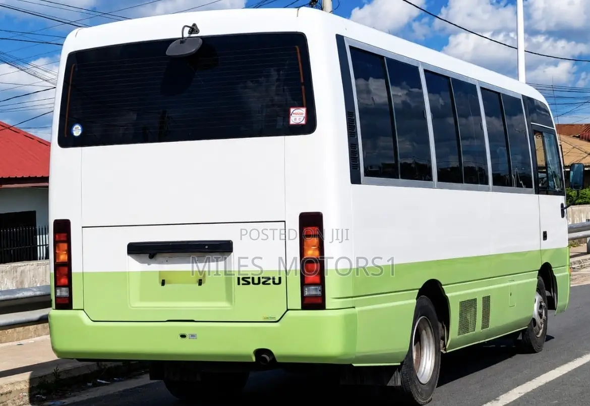 Nissan Civilian 2002 White
