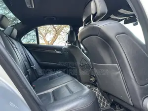 Mercedes-Benz C200 2008 Gray