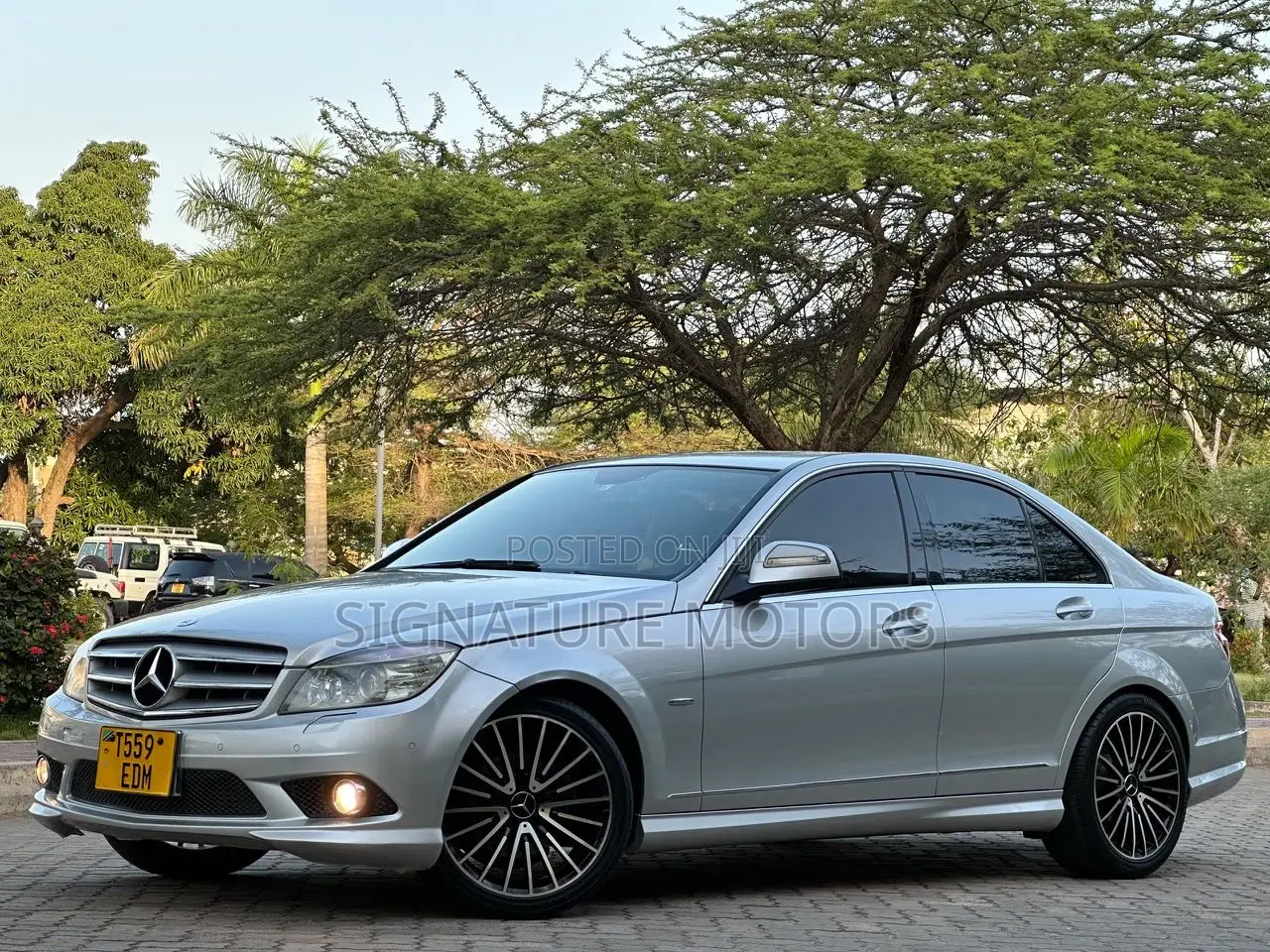 Mercedes-Benz C200 2008 Gray