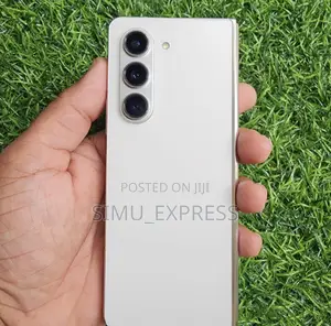 New Samsung Galaxy Z Fold 5 256 GB White