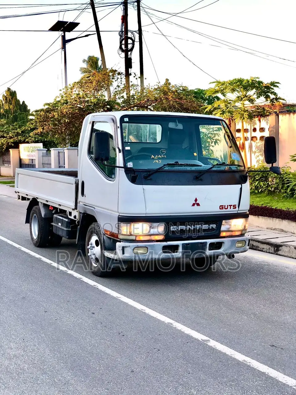 Mitsubishi Canter Guts
