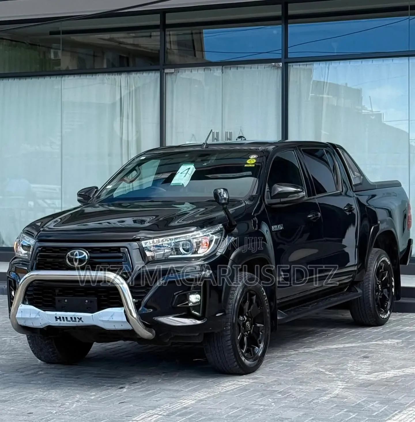 Toyota Hilux Revo Double Cab Deisel 2.4 AWD 2019 Black