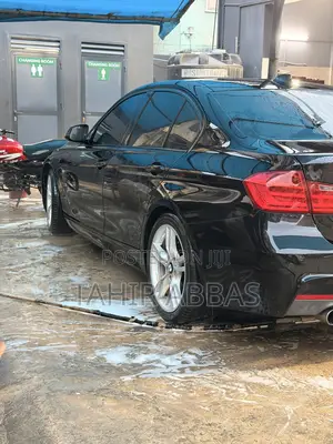 BMW 3 Series 320i RWD 2014 Black