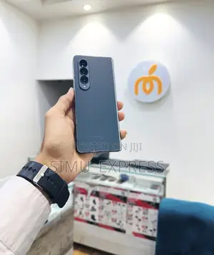 New Samsung Galaxy Z Fold4 512 GB