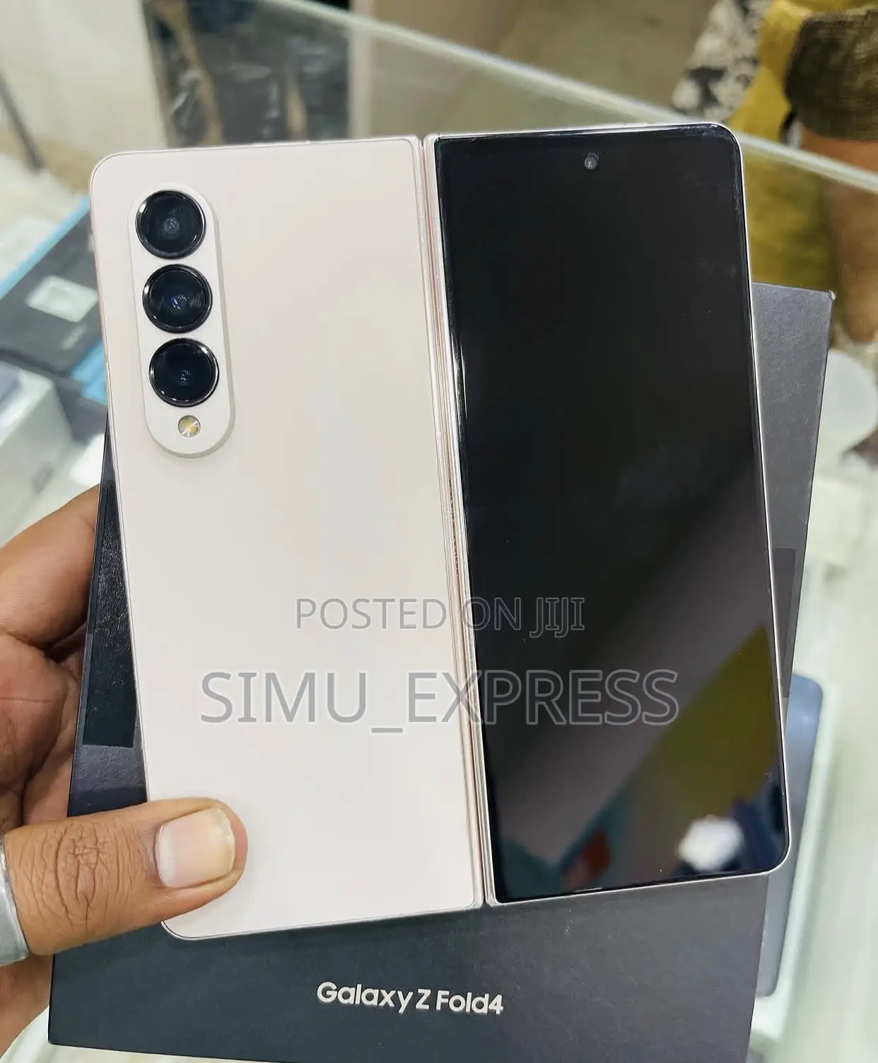 New Samsung Galaxy Z Fold4 512 GB