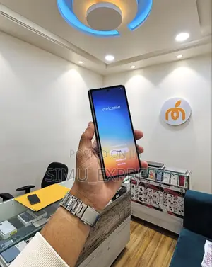 New Samsung Galaxy Z Fold4 256 GB