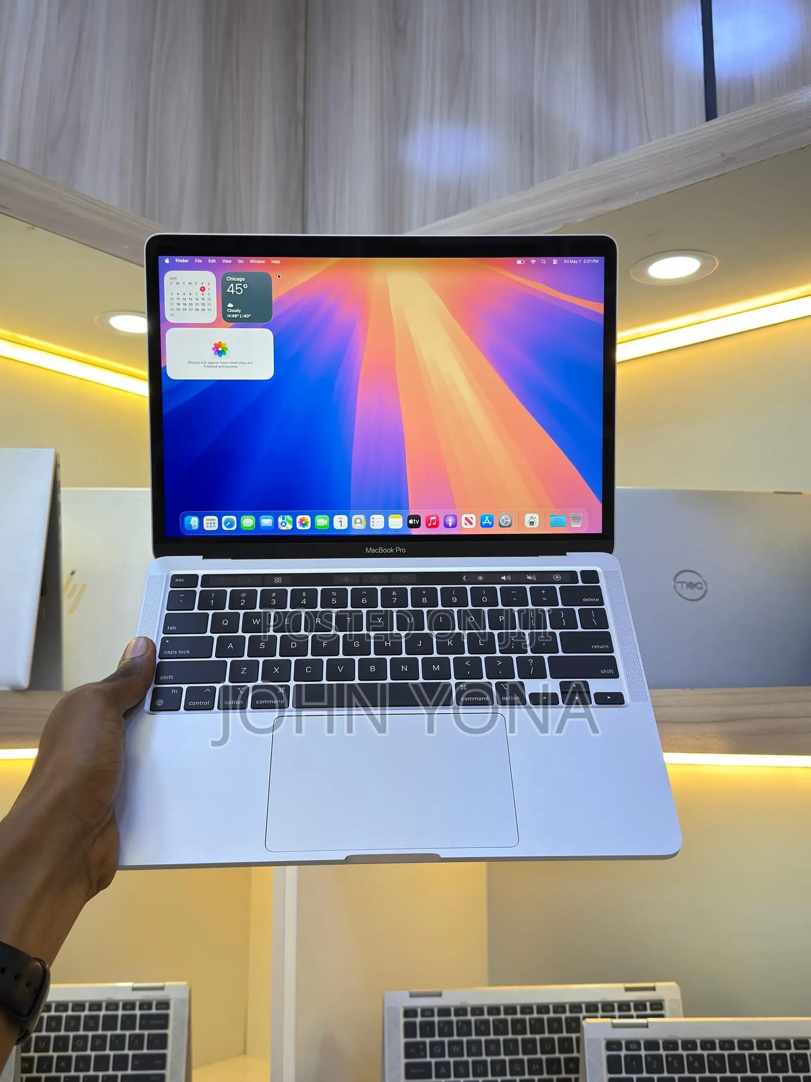 Laptop Apple MacBook 2020 8GB Apple M1 SSD 256GB