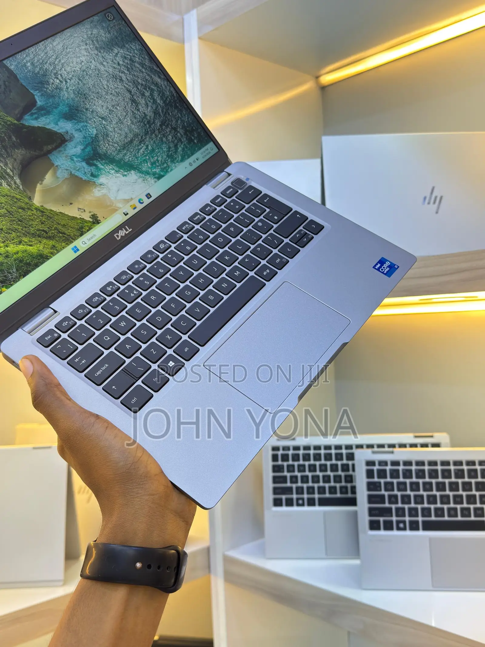 Laptop Dell Latitude 5320 32GB Intel Core i7 SSD 512GB