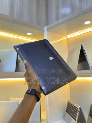 Laptop HP Spectre X360 16GB Intel Core i5 SSD 512GB