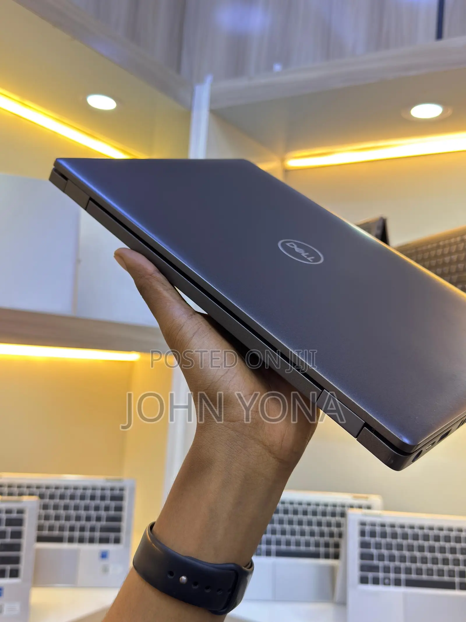 New Laptop Dell Latitude 5400 8GB Intel Core i5 SSD 256GB