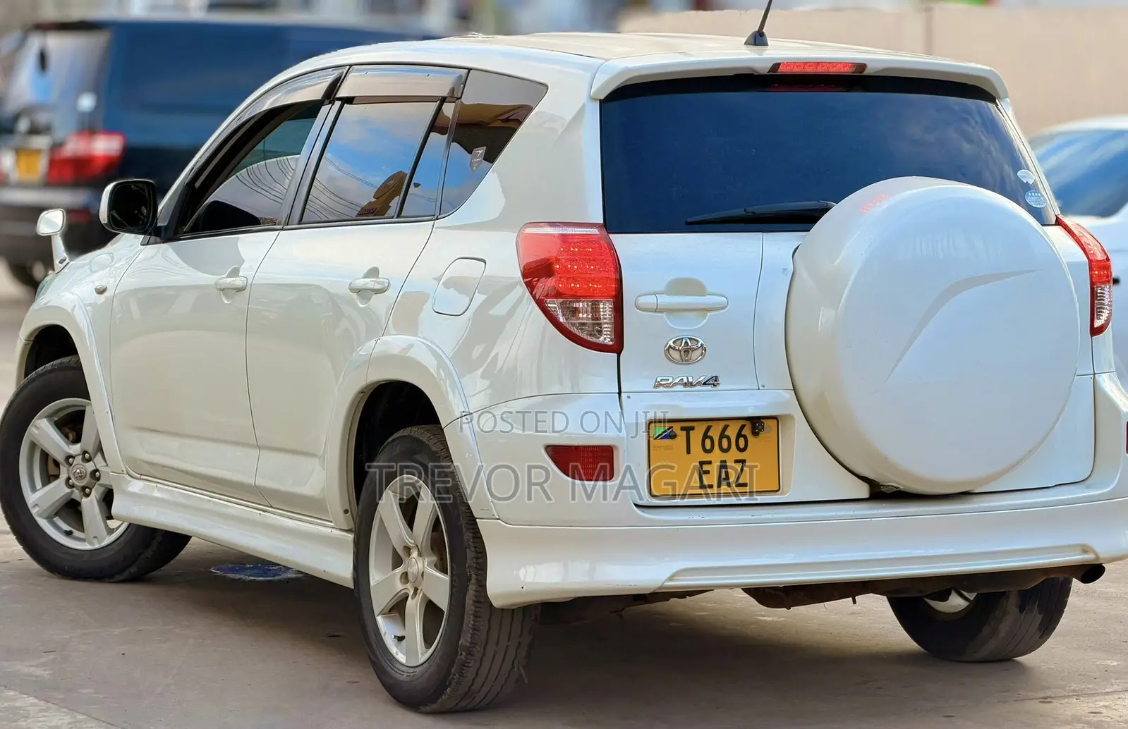 Toyota RAV4 2009 White