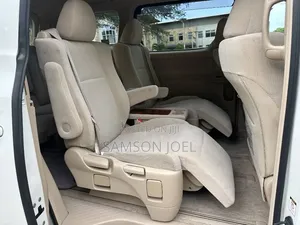 Toyota Alphard 2009 White
