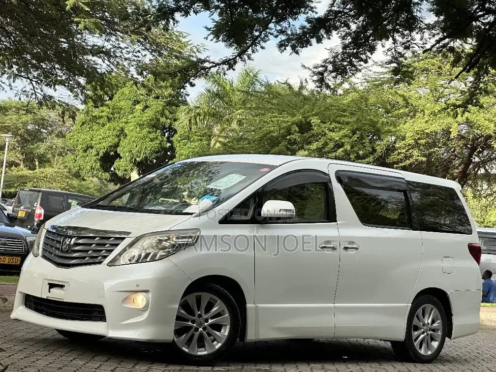 Toyota Alphard 2009 White