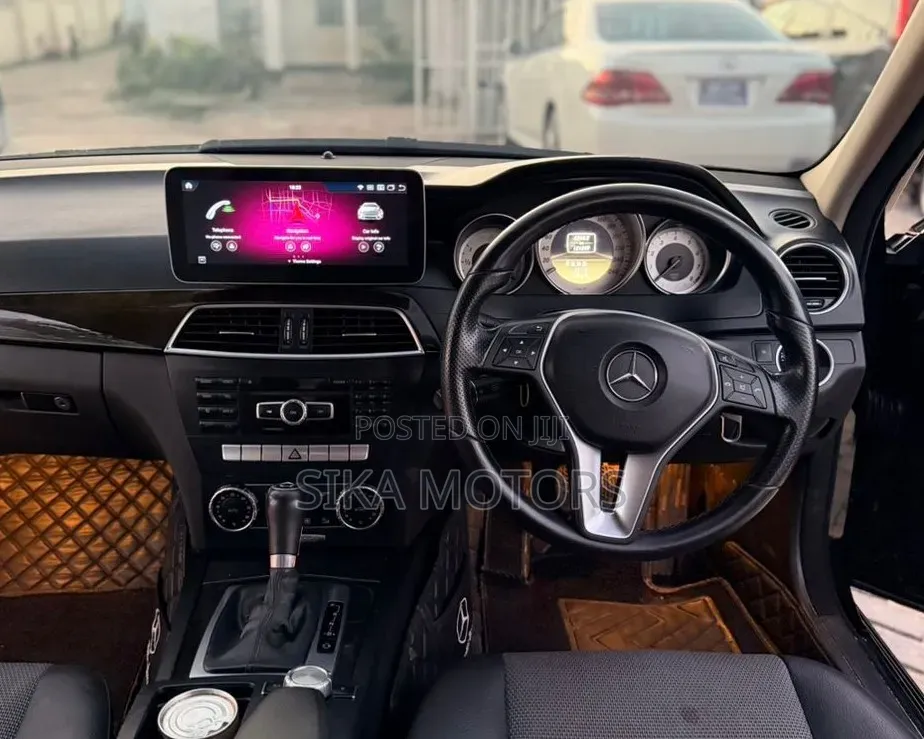 Mercedes-Benz C200 2020 Black