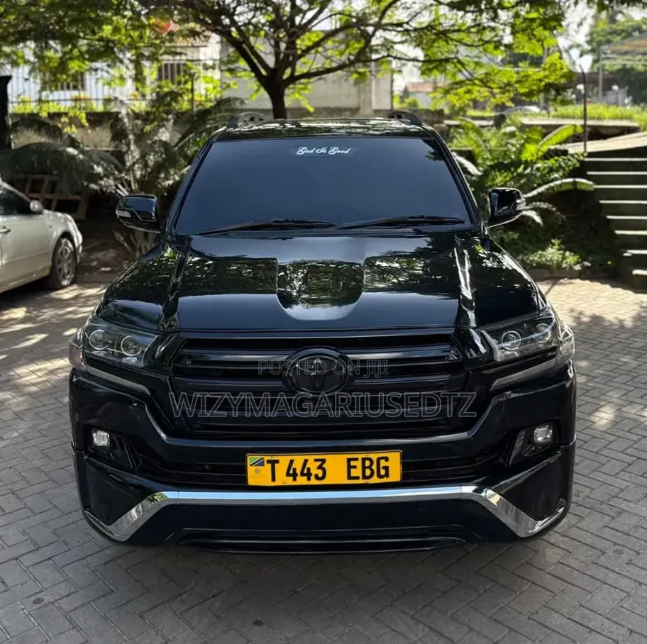 Toyota Land Cruiser 2016 Matt Black