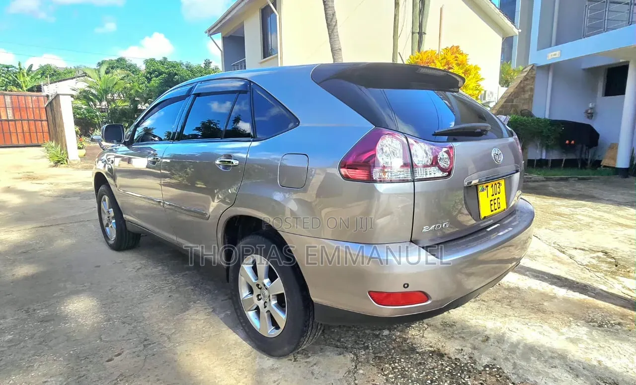 Toyota Harrier 2007 Silver