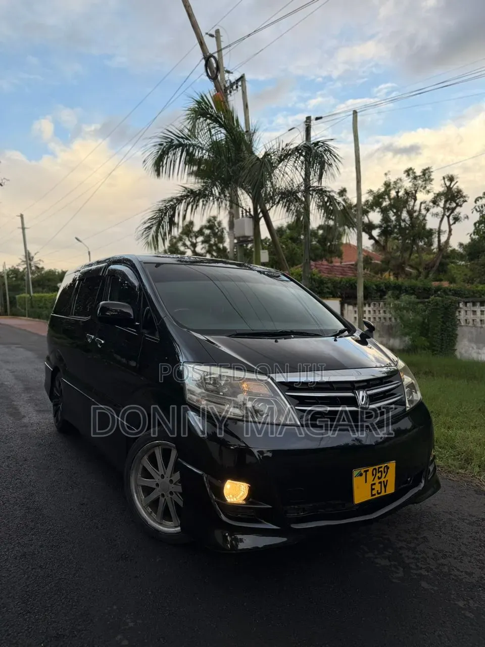 Toyota Alphard 2.4 Petrol AWD 2008 Black