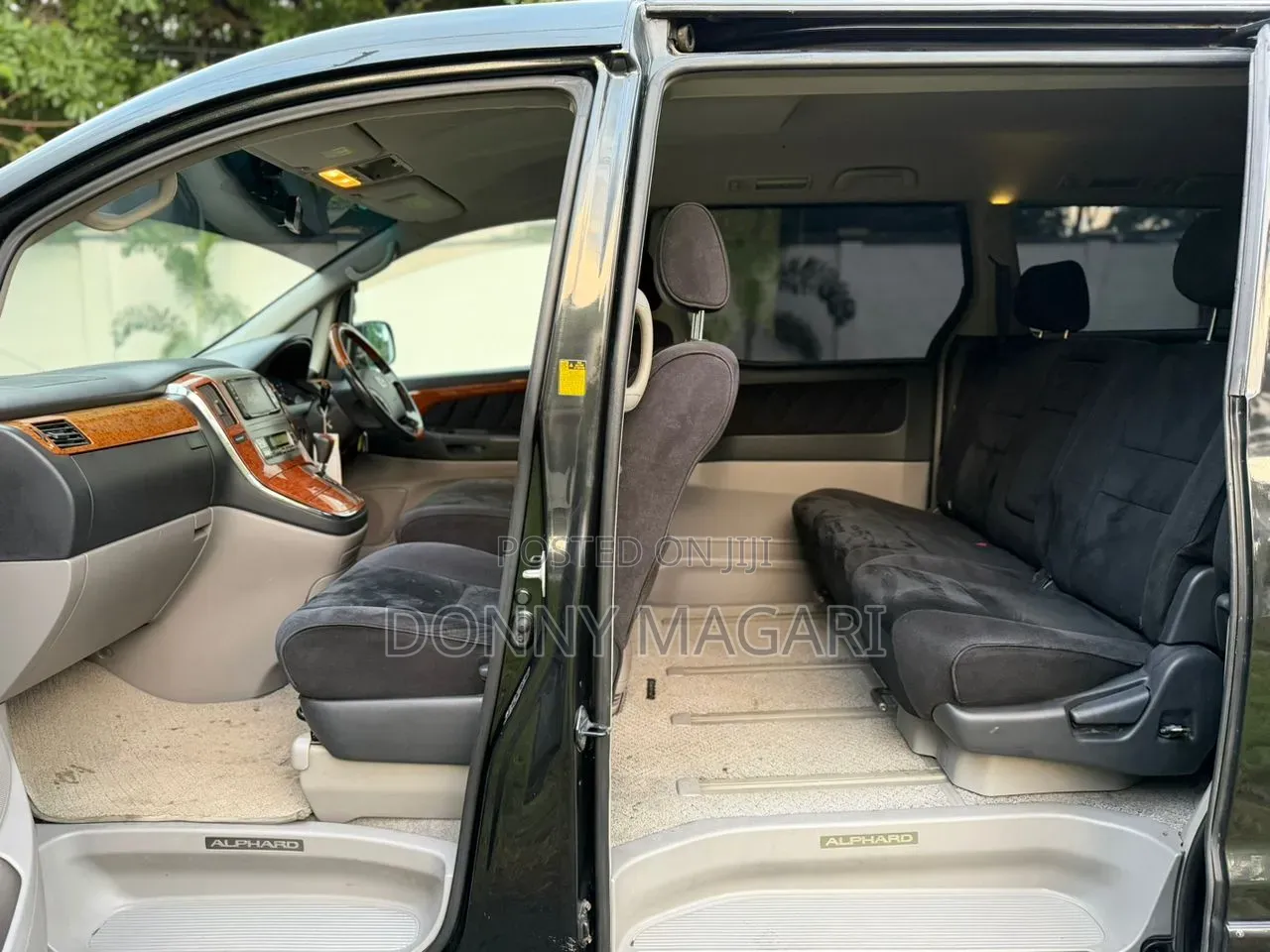 Toyota Alphard 2.4 Petrol AWD 2008 Black