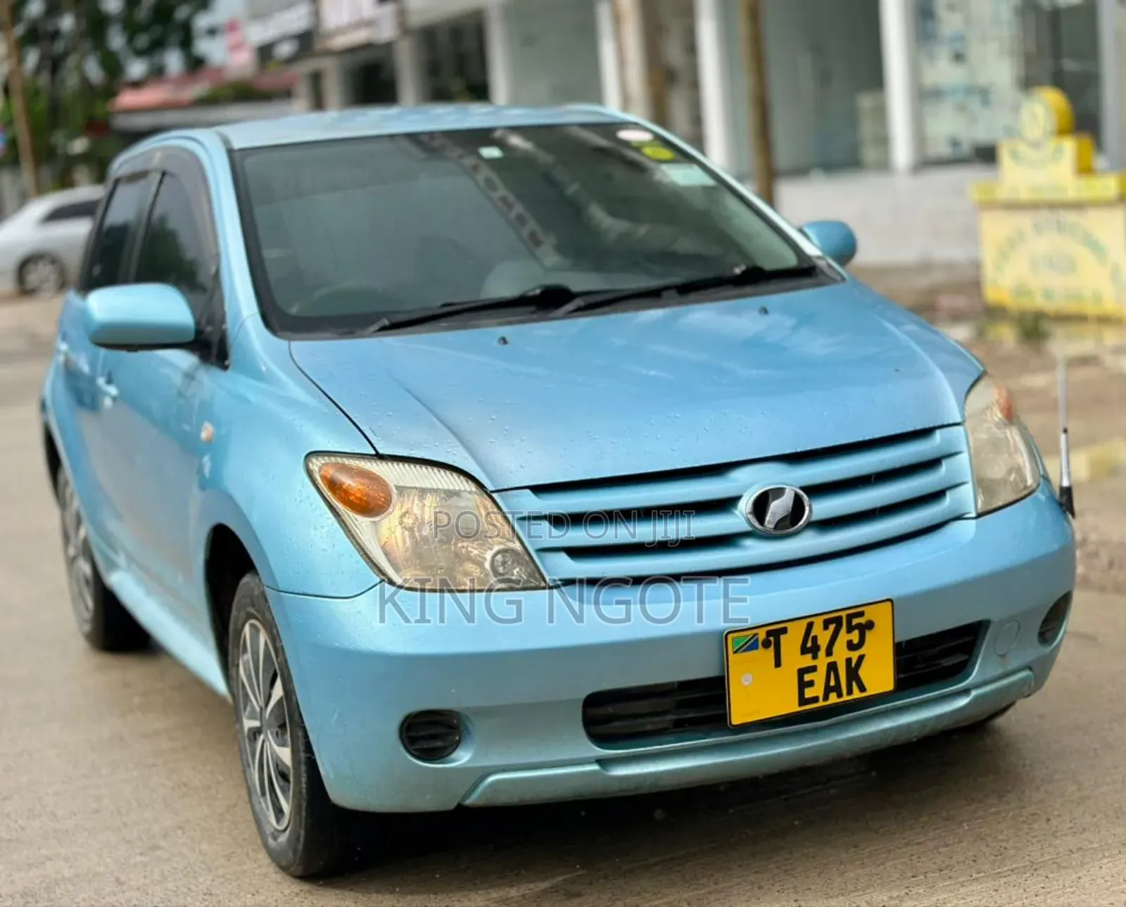 Toyota IST 2005 Blue