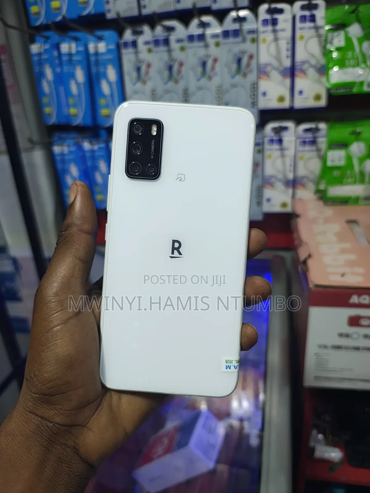 Rakuten Big S 128 GB White