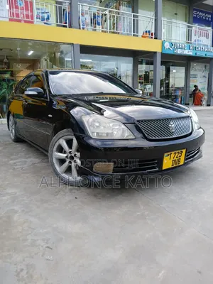 Toyota Crown 2006 Black