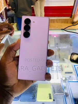 Samsung Galaxy Fold 512 GB Pink