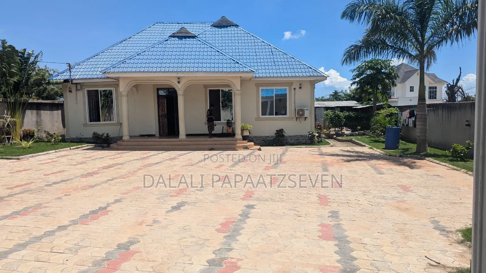 3bdrm House in Dalalipapaa, Kinondoni for sale