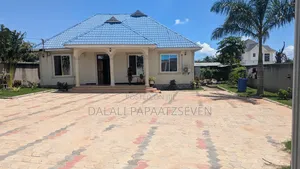 3bdrm House in Dalalipapaa, Kinondoni for sale