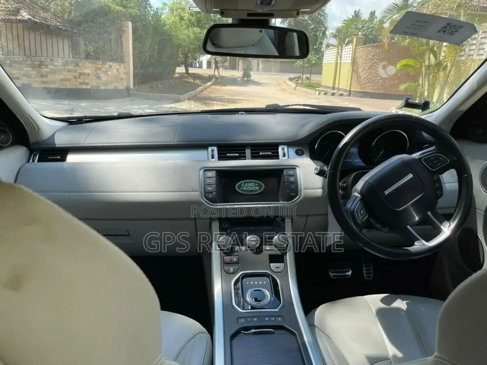 Land Rover Range Rover 2015 White