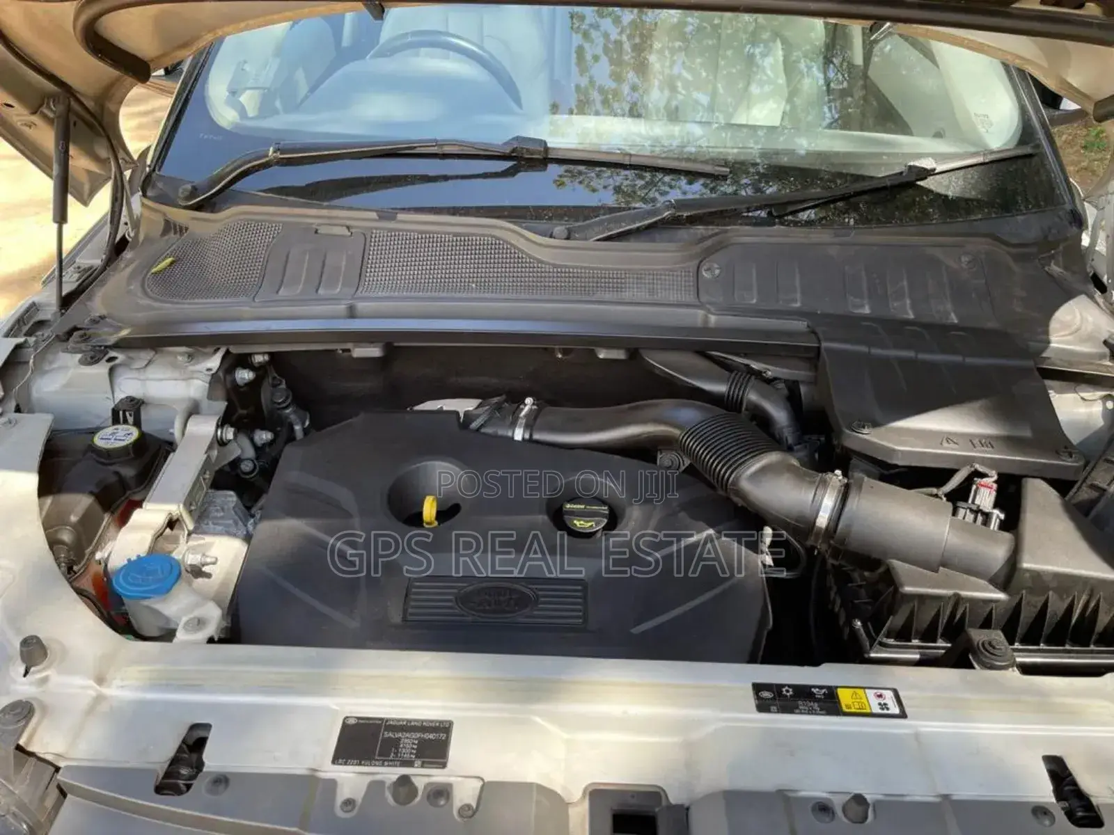 Land Rover Range Rover 2015 White
