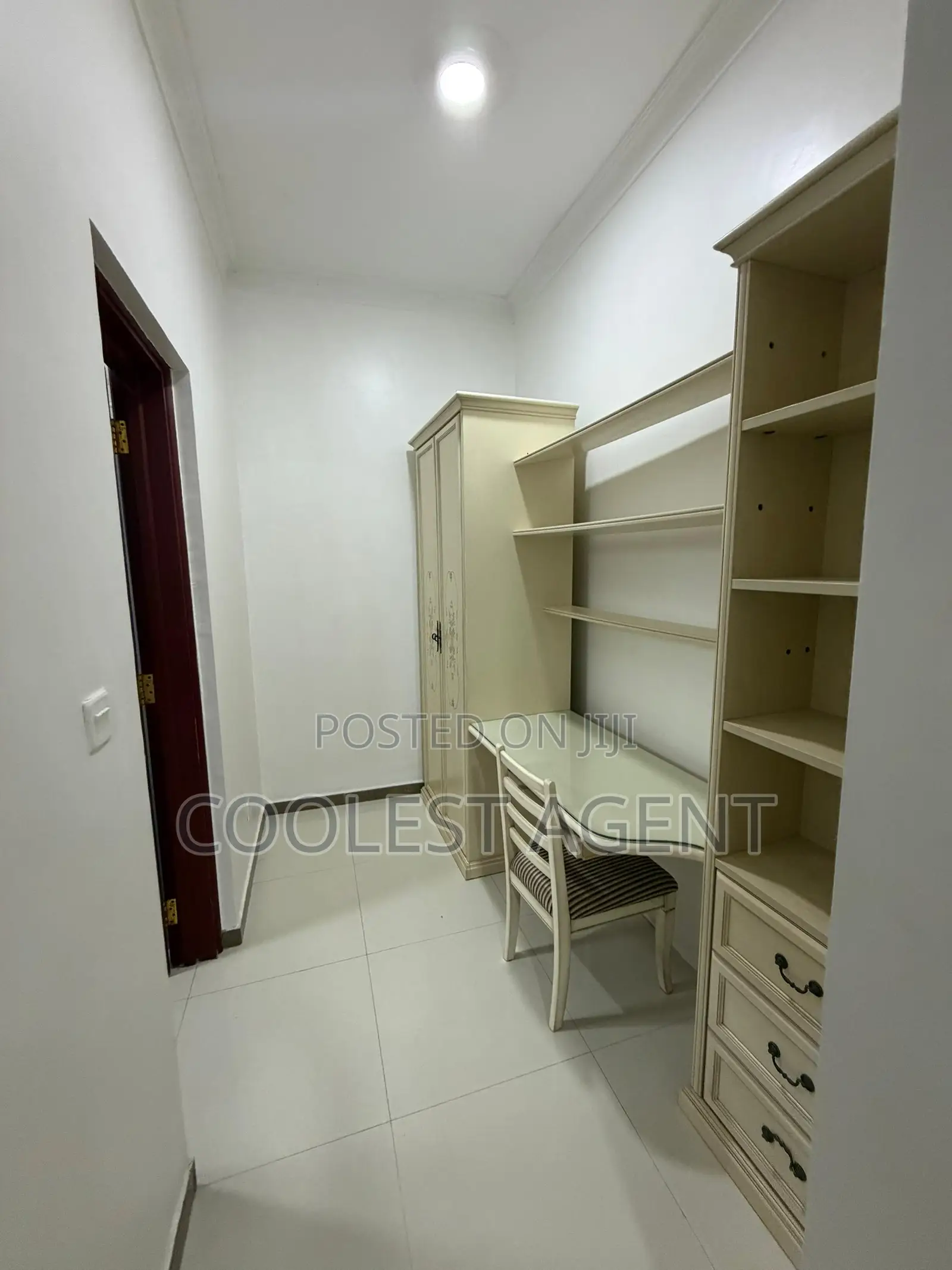 Furnished 5bdrm Villa in Coolest Estate, Mikocheni for rent