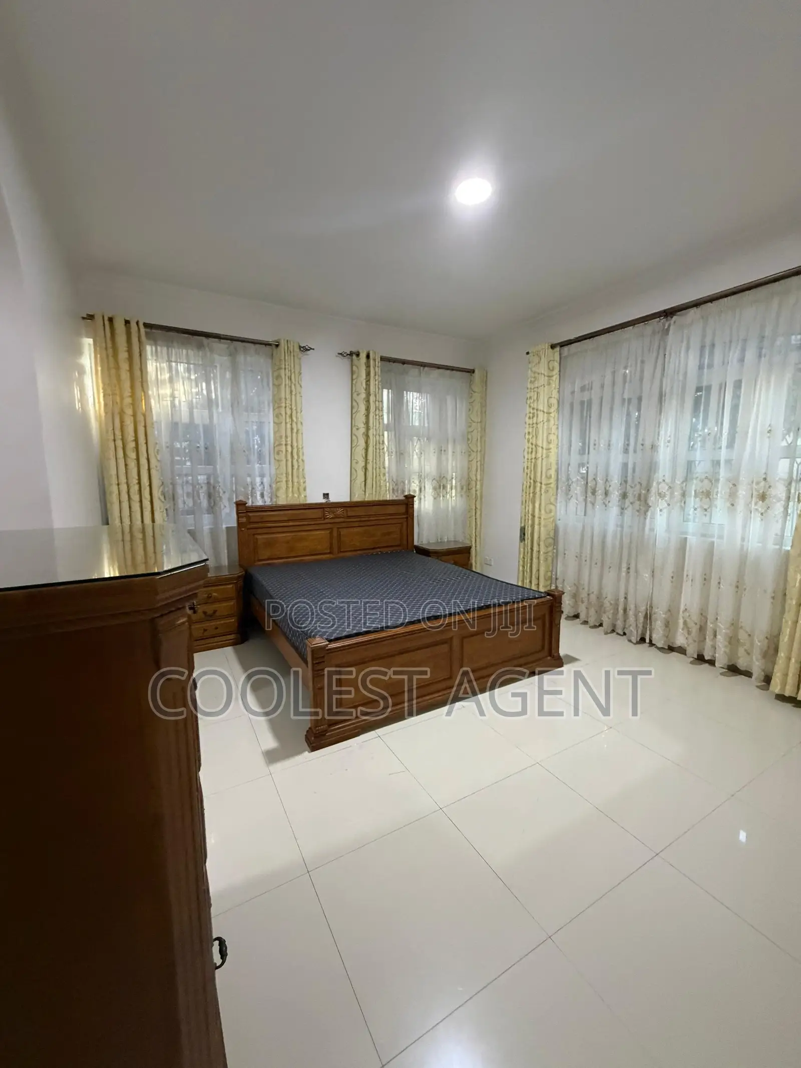 Furnished 5bdrm Villa in Coolest Estate, Mikocheni for rent