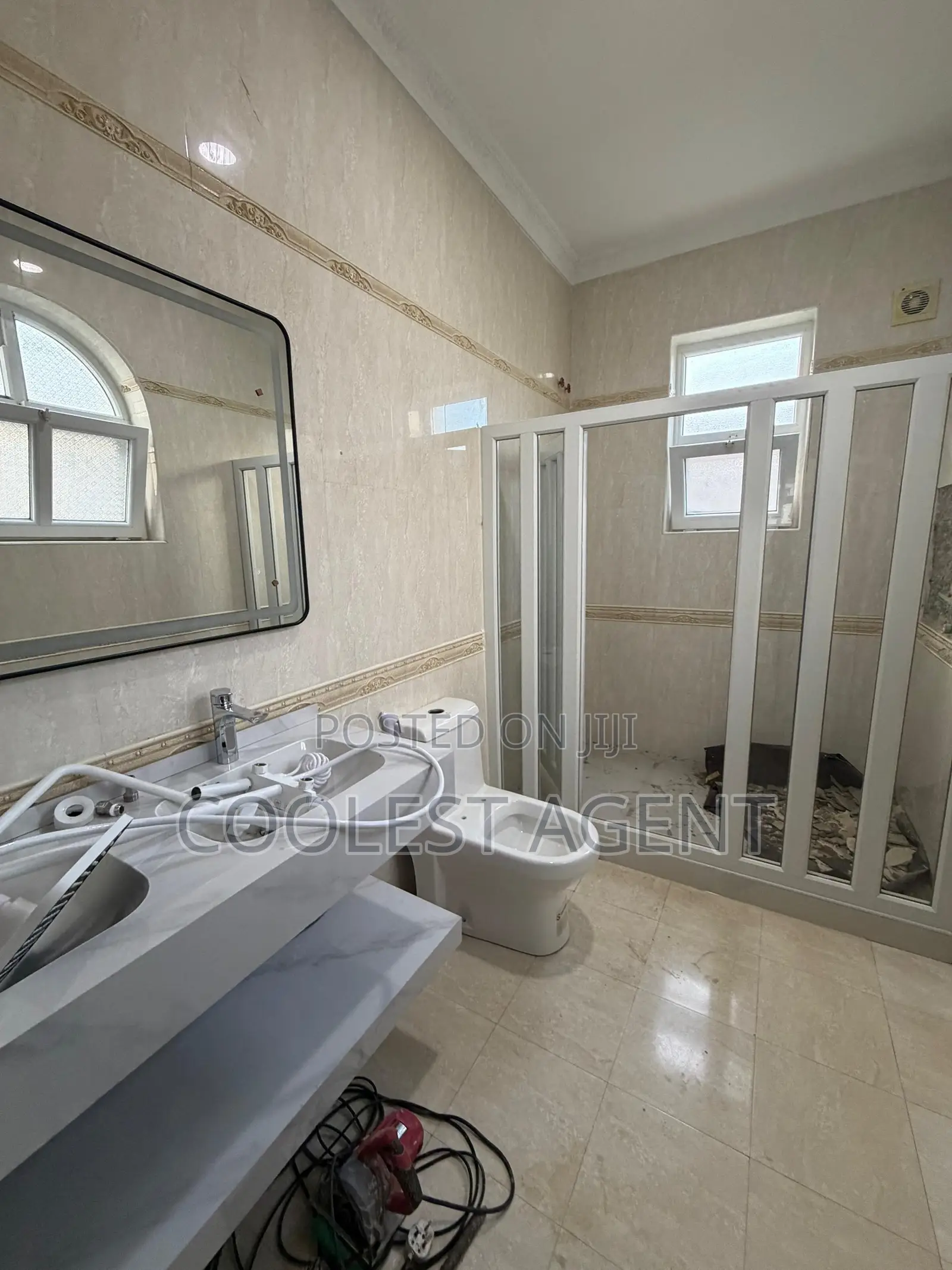 Furnished 5bdrm Villa in Coolest Estate, Mikocheni for rent