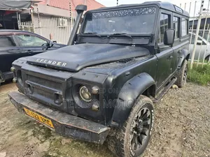Land Rover Defender 2000 Black