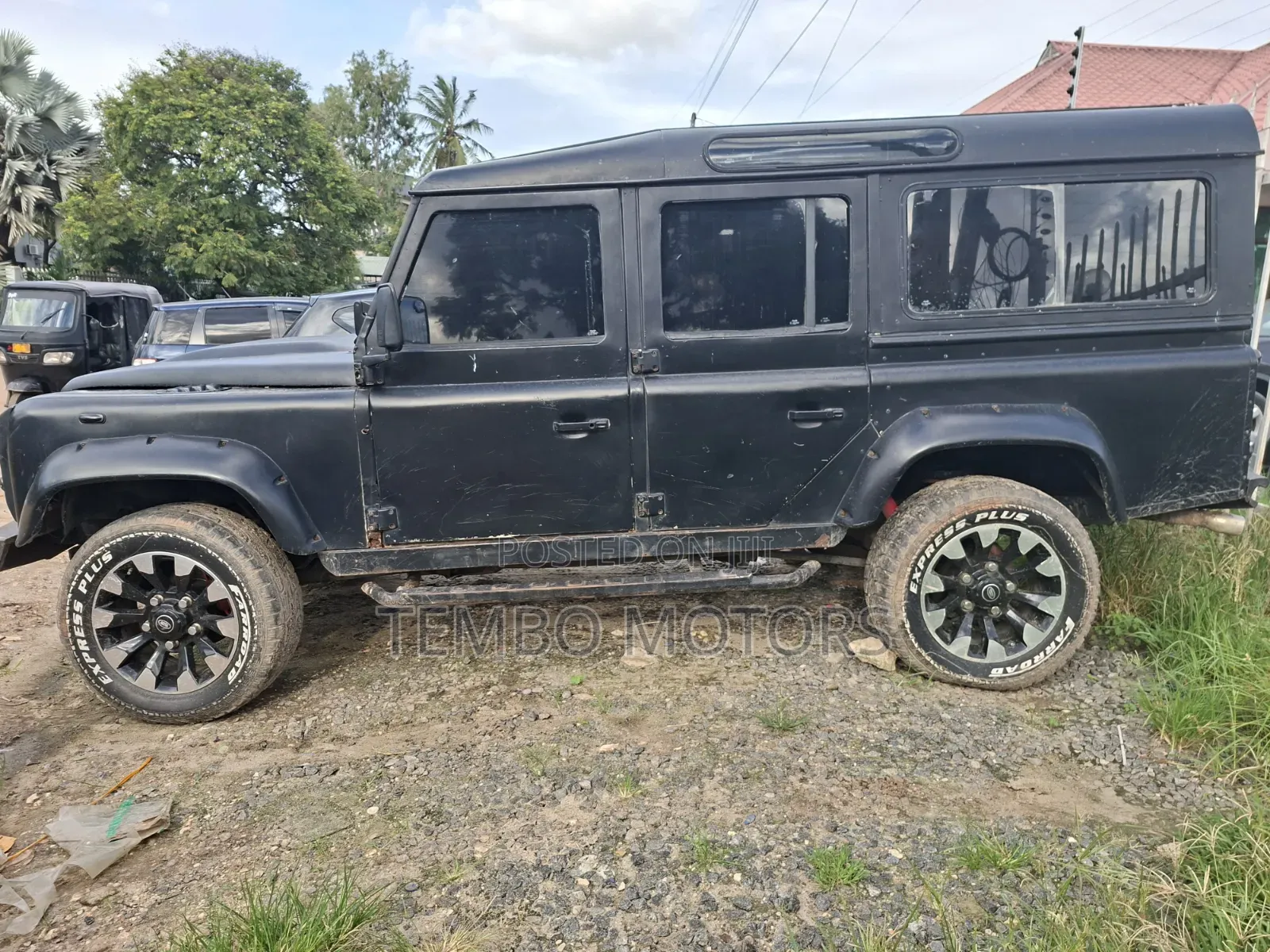 Land Rover Defender 2000 Black