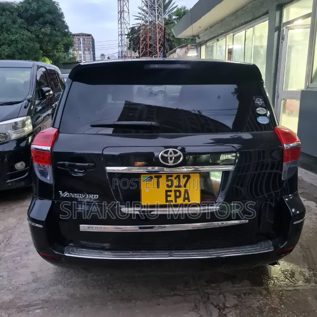 Toyota Vanguard 2010 Black