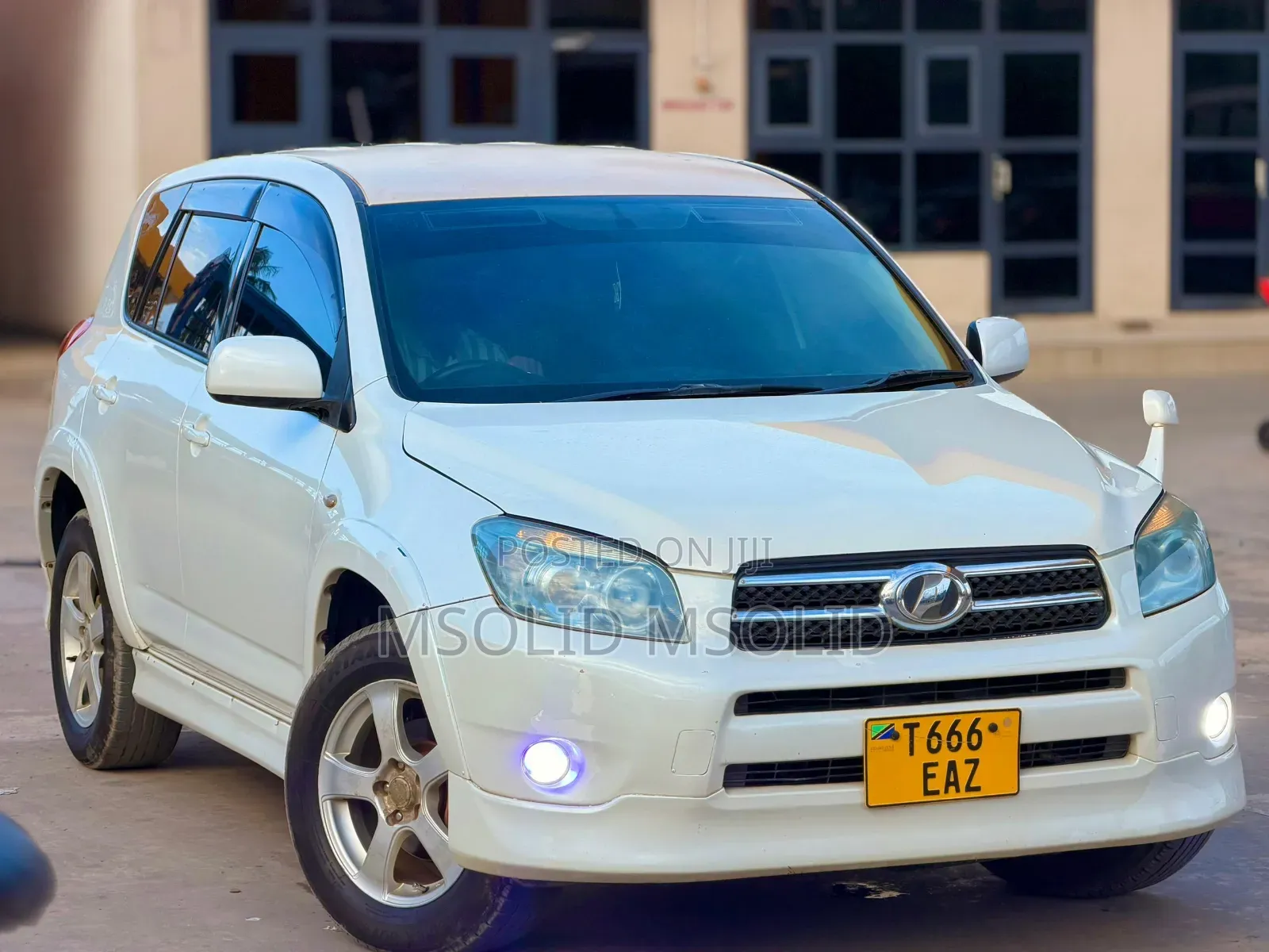 Toyota RAV4 2009 White