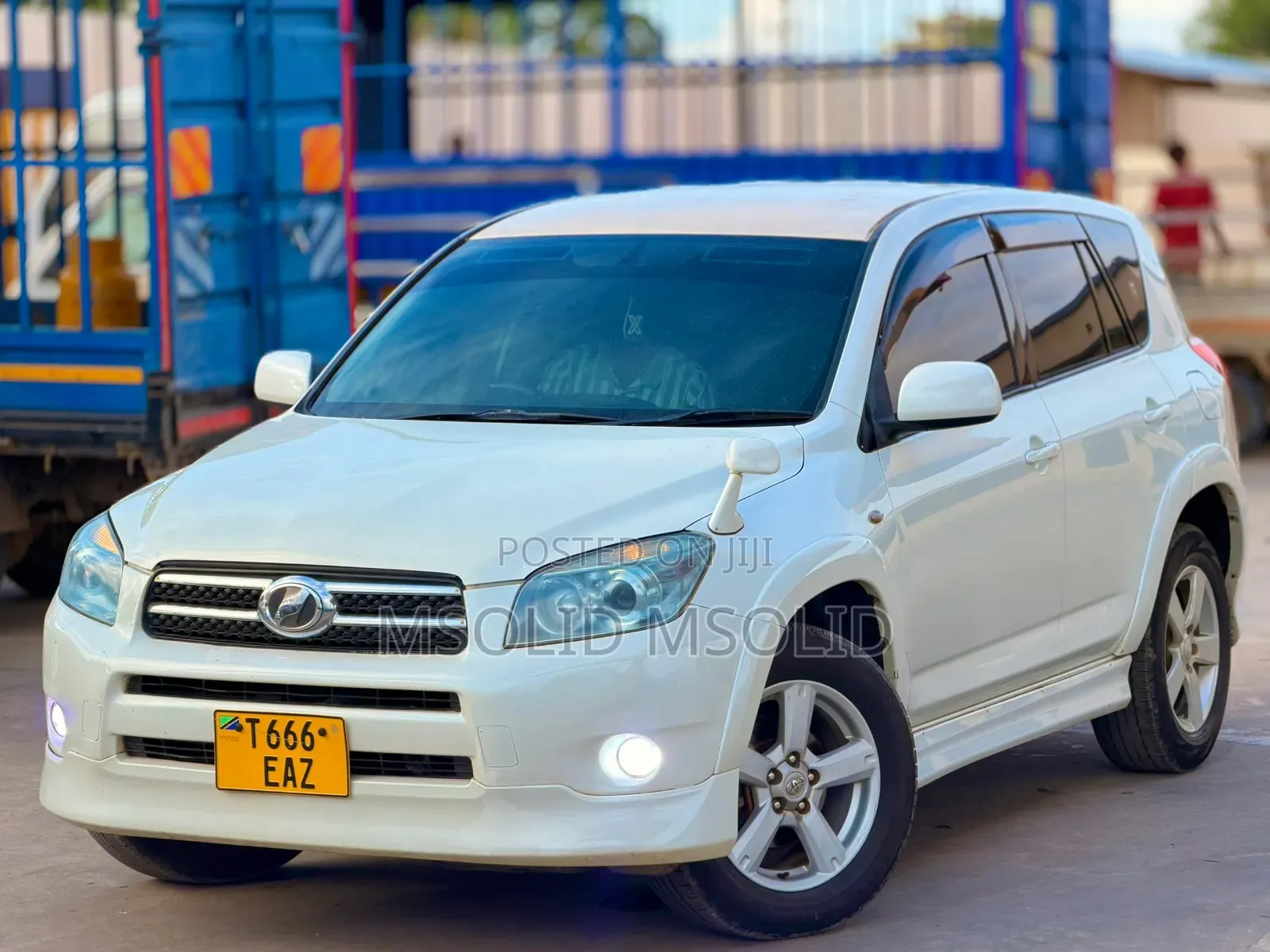 Toyota RAV4 2009 White