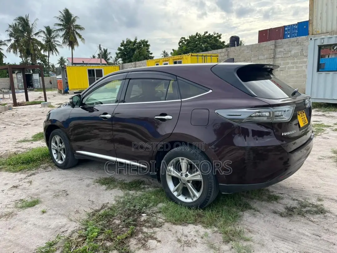 Toyota Harrier 2013 Maroon