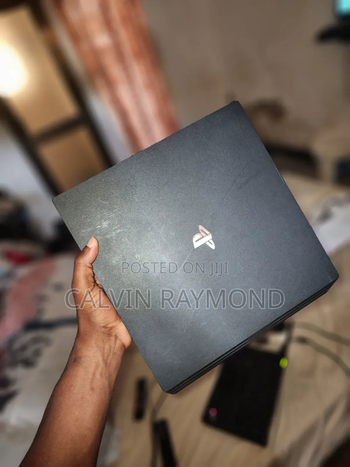 Playstation 4pro Maongezii Yapo