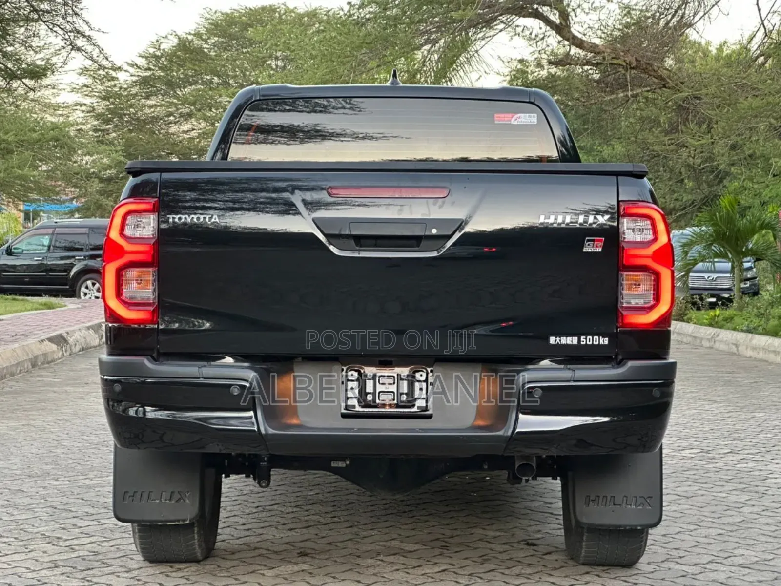 Toyota Hilux 2024 Black