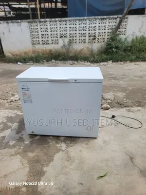 Hisense White Frizer
