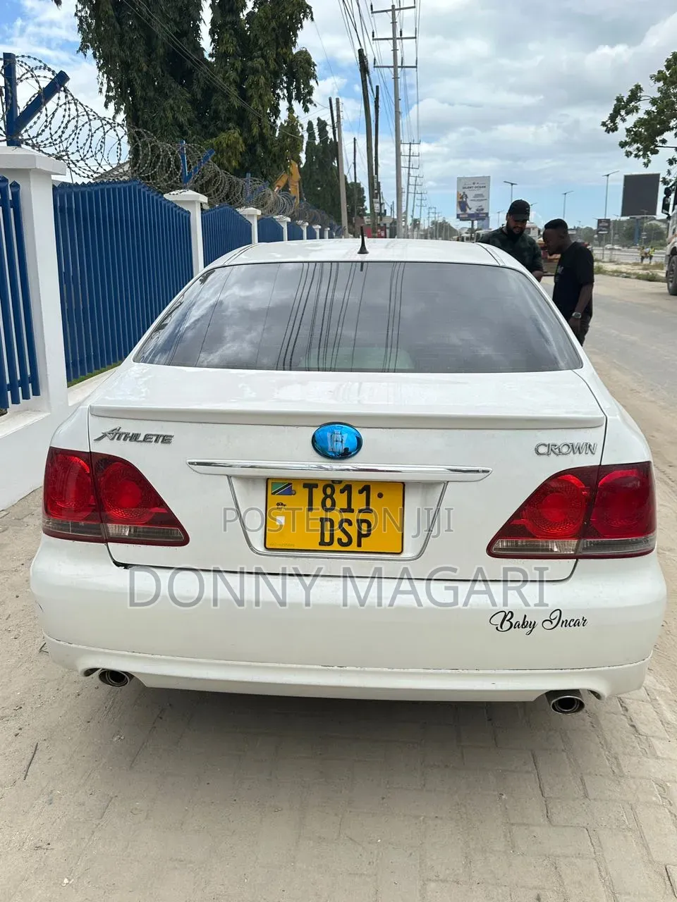Toyota Crown 2006 White