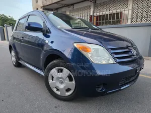 Toyota IST 2005 Blue