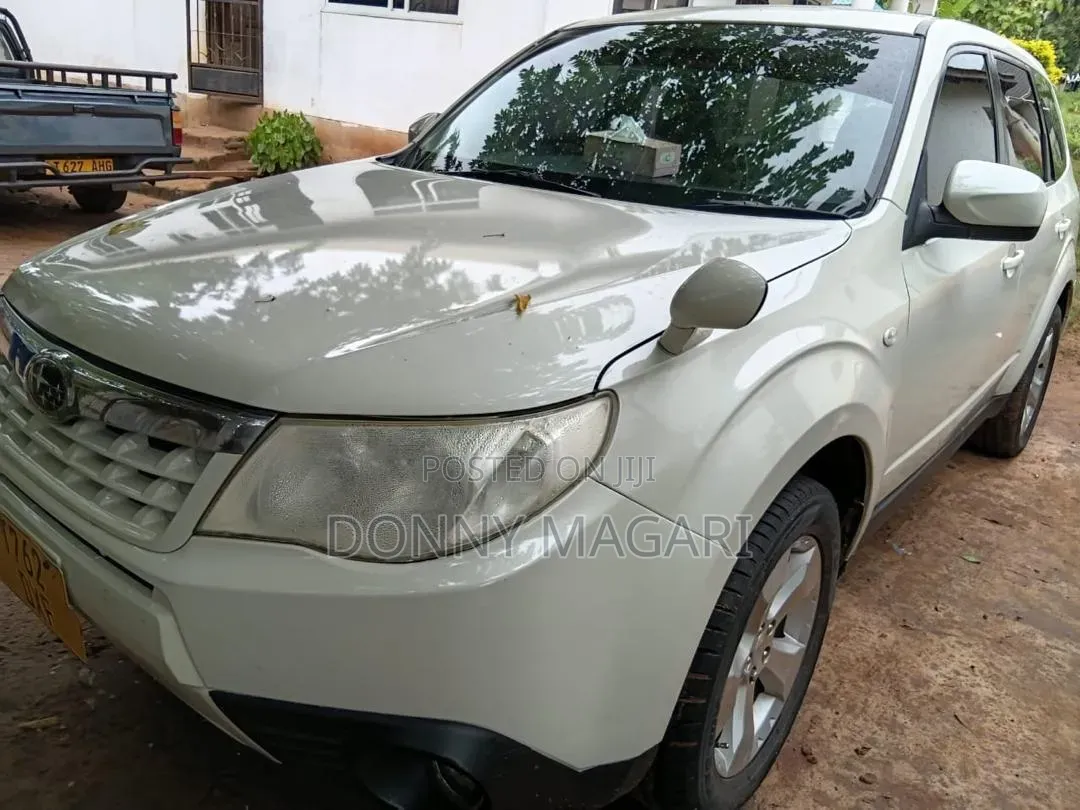 Subaru Forester 2009 White