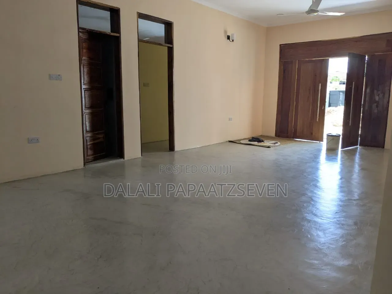 3bdrm Apartment in Dalali Papaa, Mbezi Beach for rent