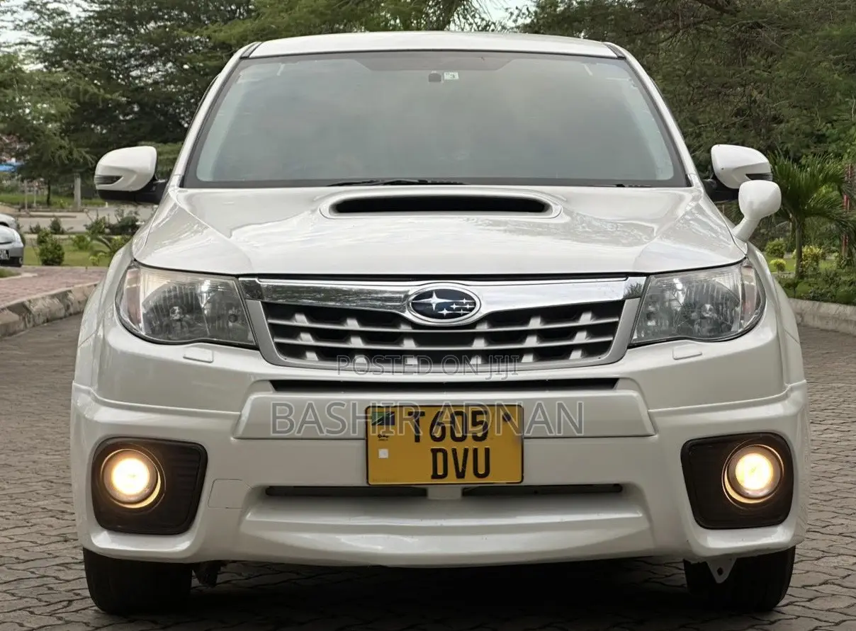Subaru Forester 2012 White