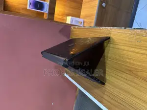 Laptop Dell Latitude 3350 4GB Intel Core i3 HDD 256GB